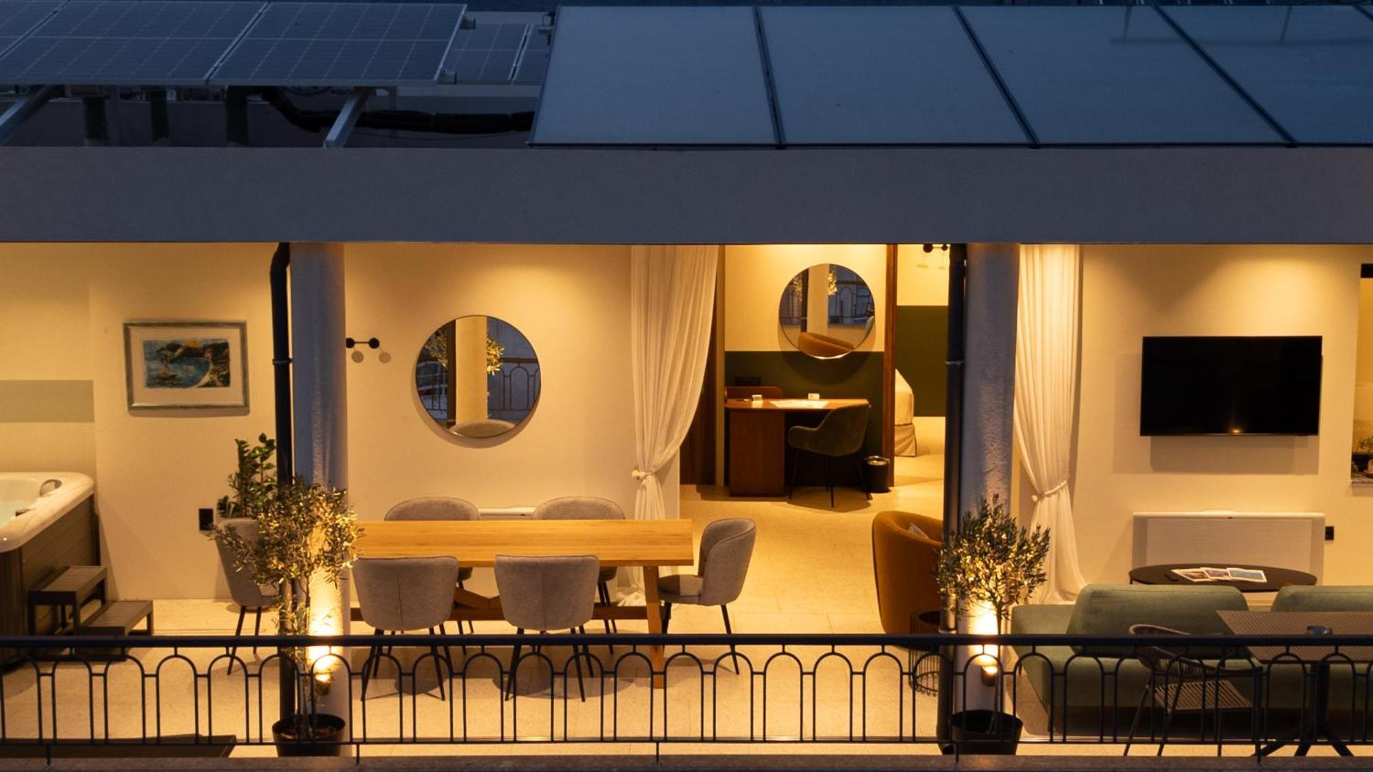 Evripidou 7 - Kalamata Mediterranean Suites Kültér fotó