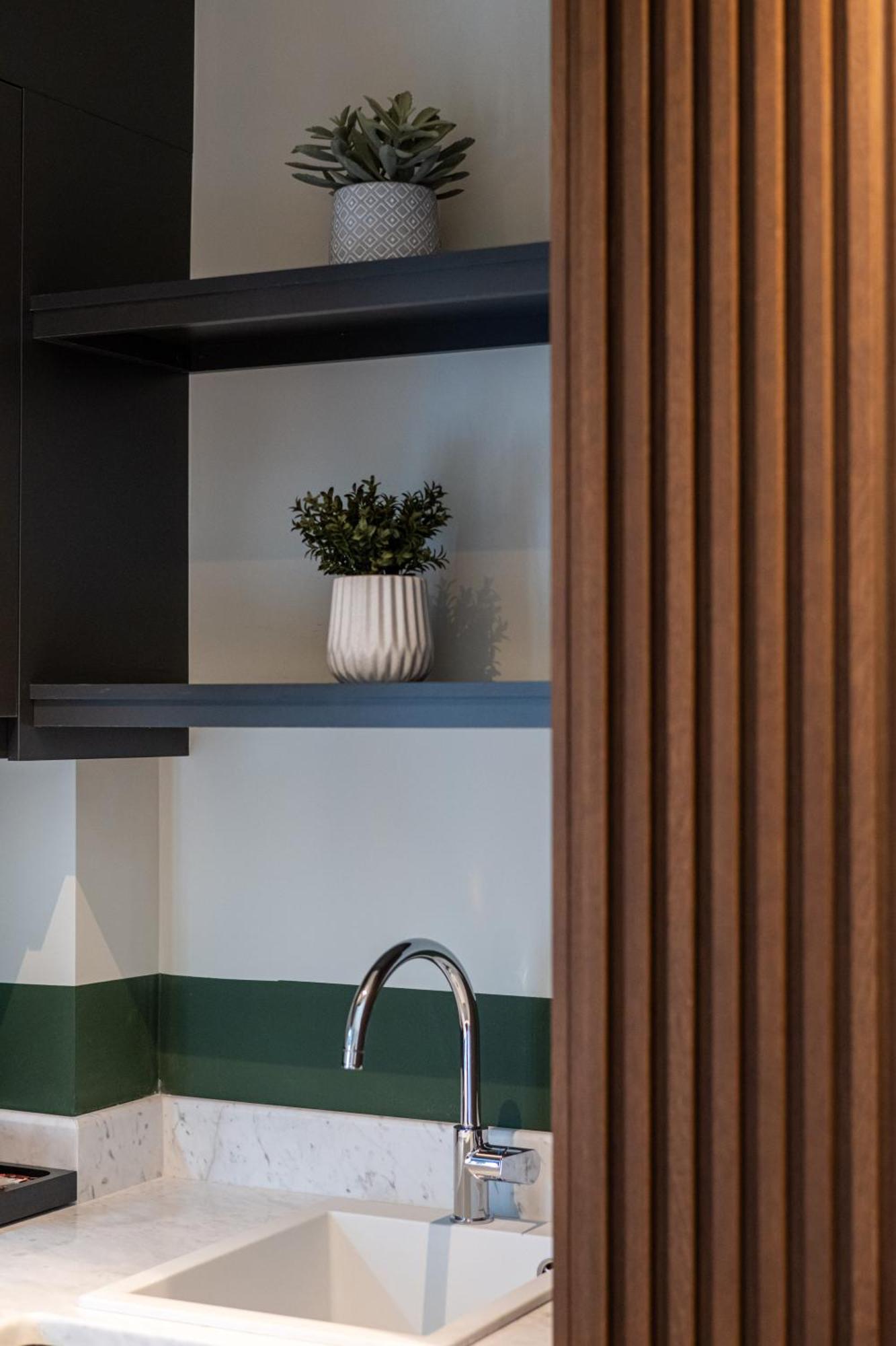 Evripidou 7 - Kalamata Mediterranean Suites Kültér fotó