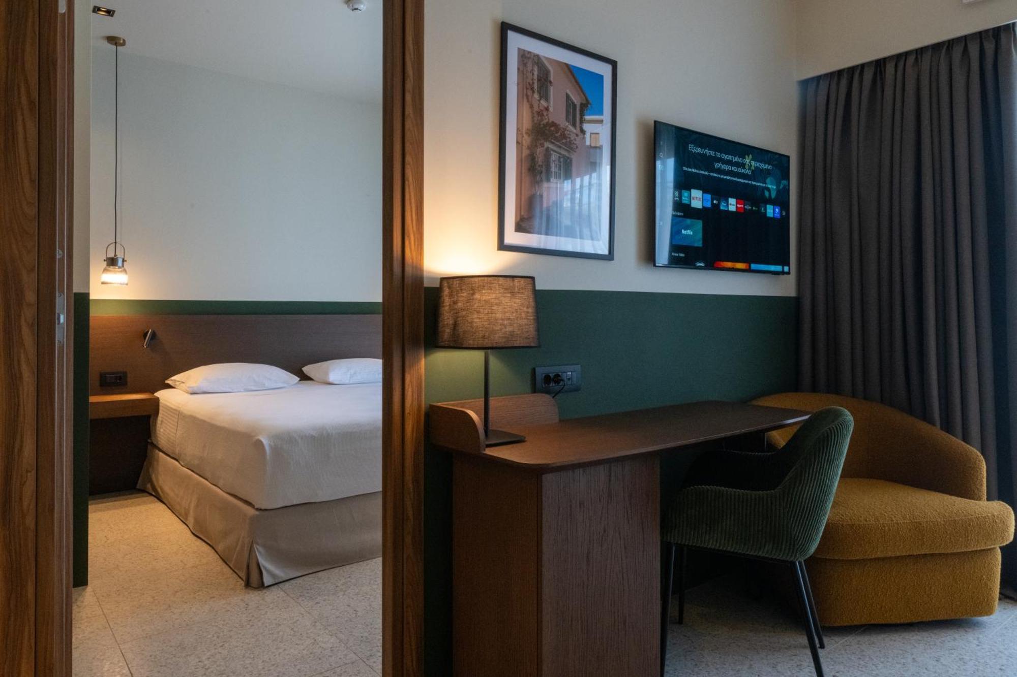Evripidou 7 - Kalamata Mediterranean Suites Kültér fotó