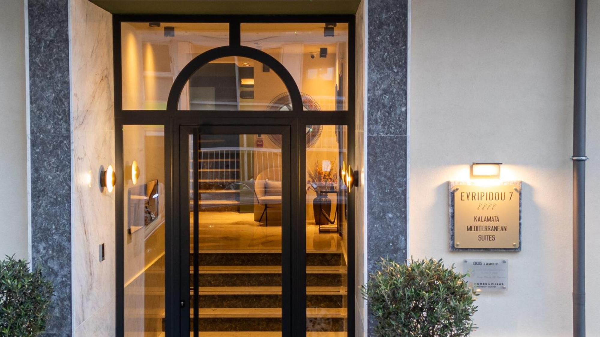 Evripidou 7 - Kalamata Mediterranean Suites Kültér fotó