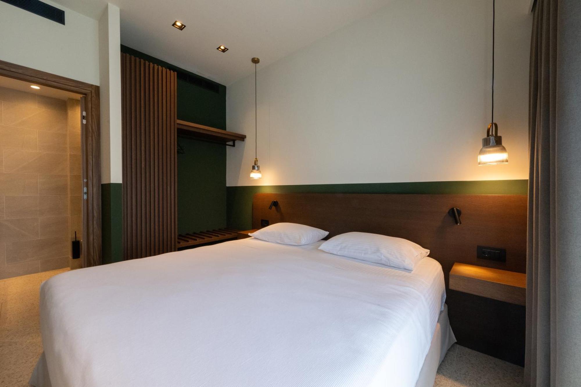 Evripidou 7 - Kalamata Mediterranean Suites Kültér fotó