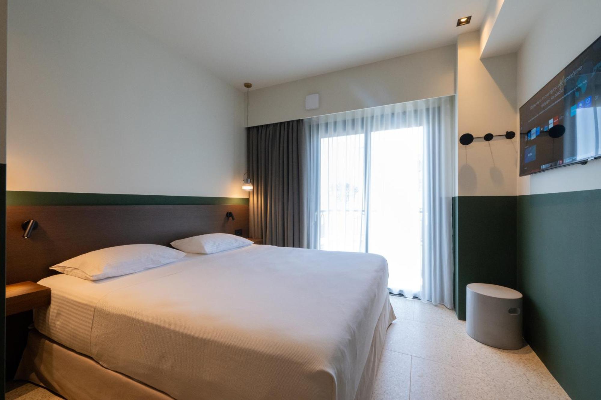 Evripidou 7 - Kalamata Mediterranean Suites Kültér fotó