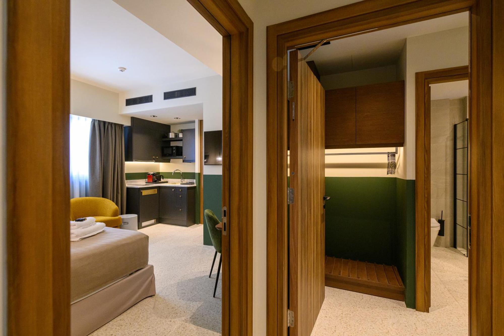Evripidou 7 - Kalamata Mediterranean Suites Kültér fotó
