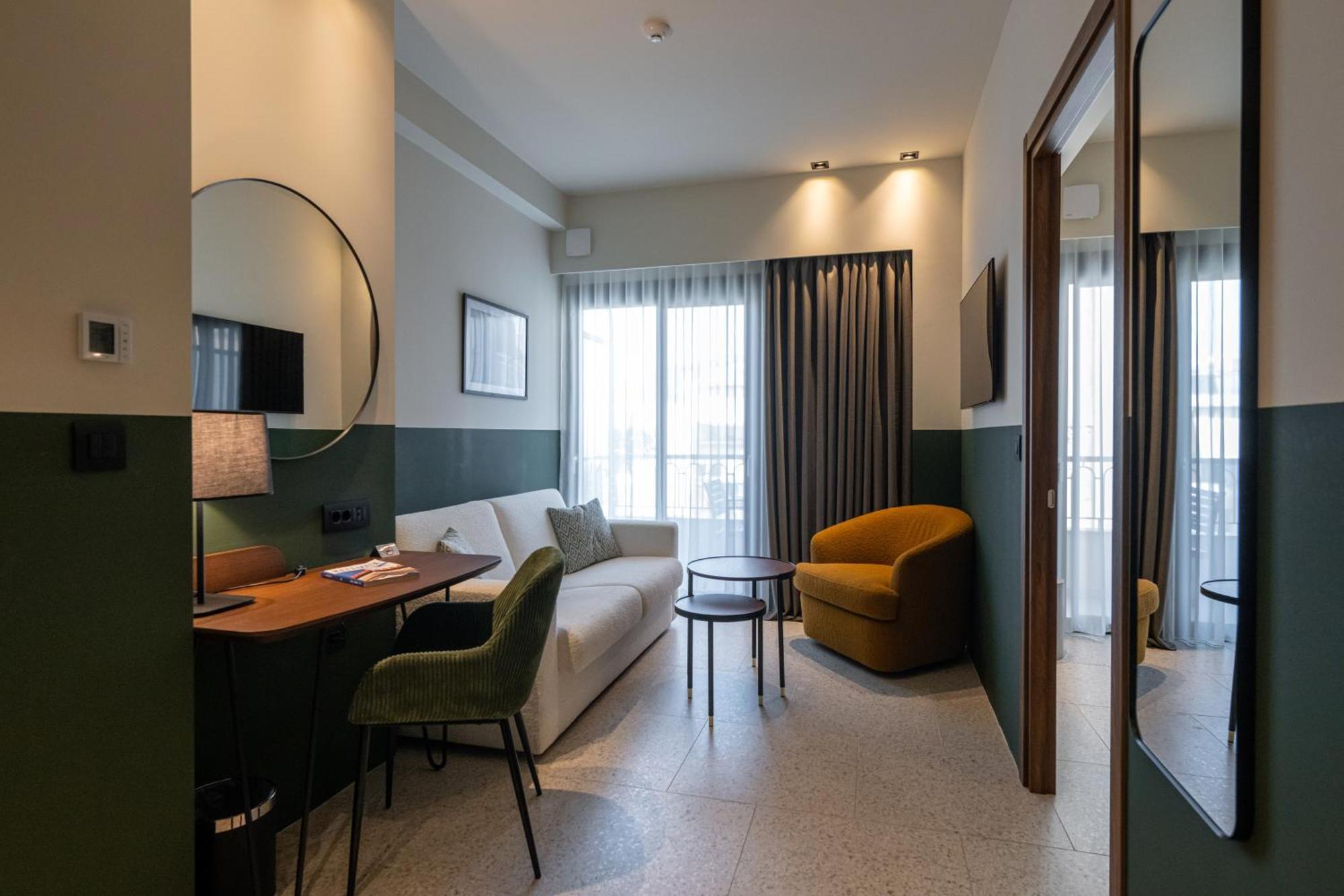 Evripidou 7 - Kalamata Mediterranean Suites Kültér fotó