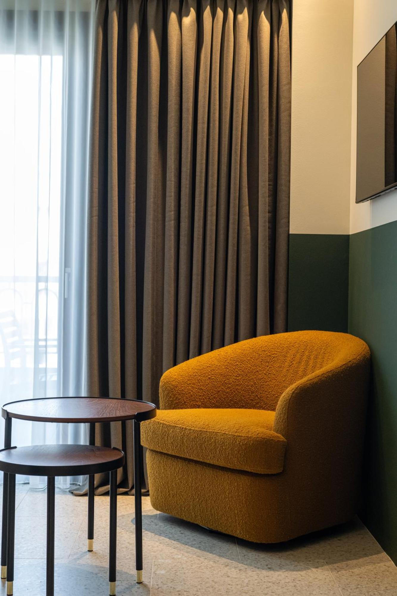Evripidou 7 - Kalamata Mediterranean Suites Kültér fotó