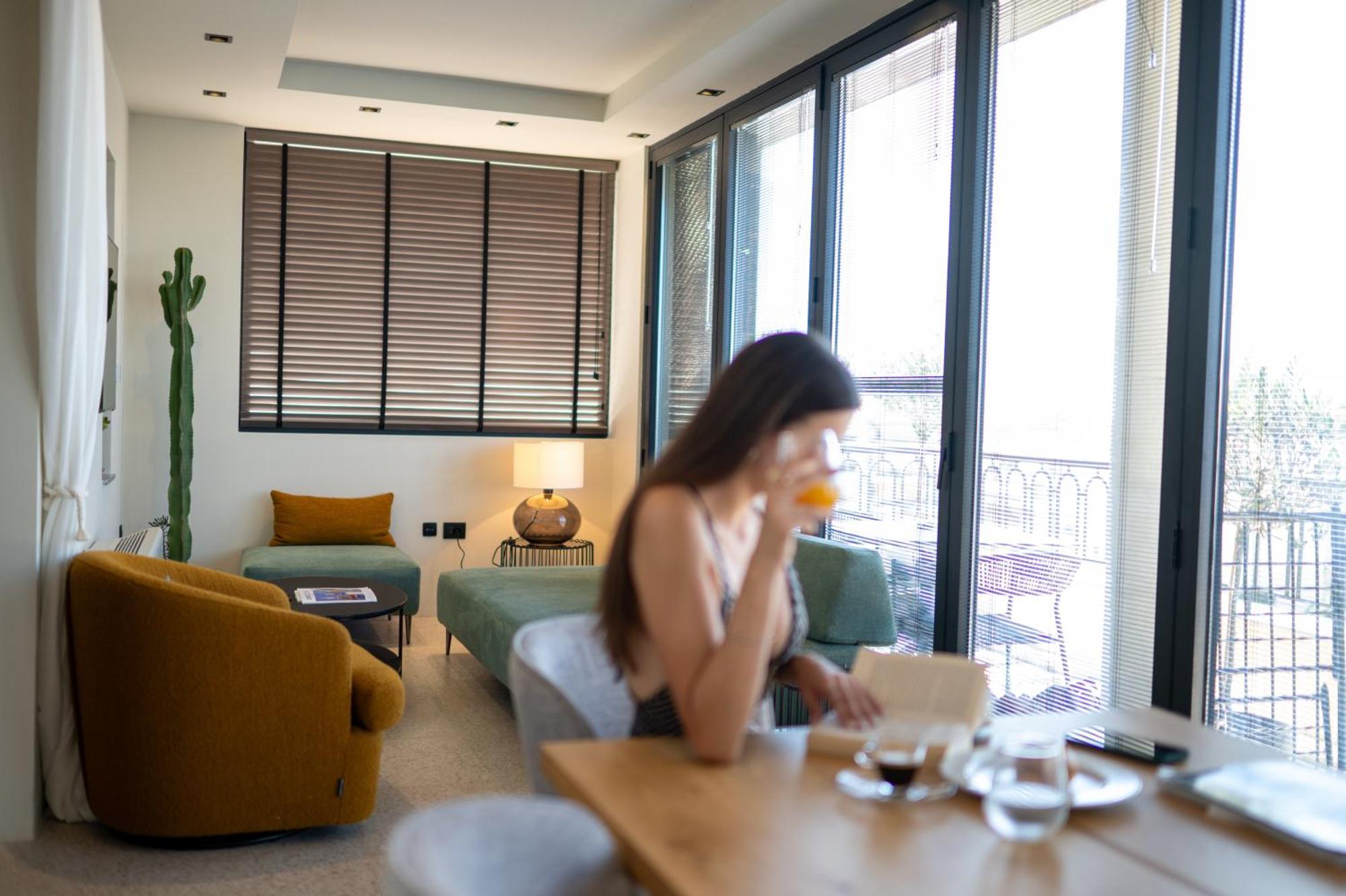 Evripidou 7 - Kalamata Mediterranean Suites Kültér fotó