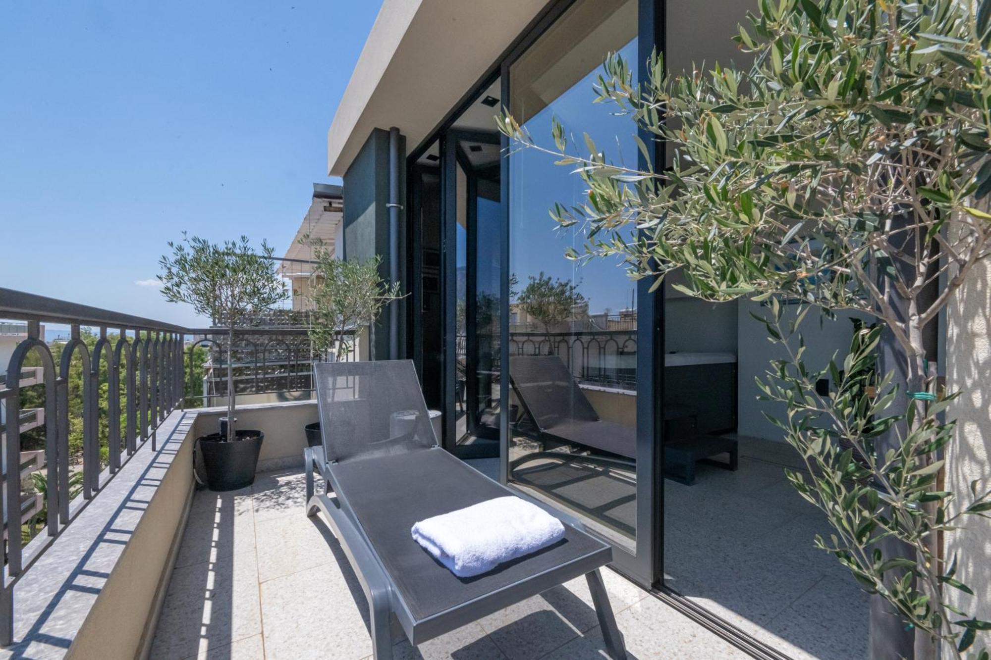 Evripidou 7 - Kalamata Mediterranean Suites Kültér fotó